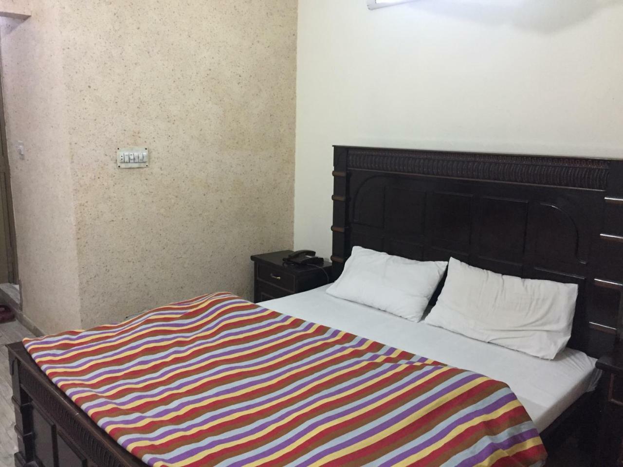Hotel De Grand Ραβαλπίντι Εξωτερικό φωτογραφία